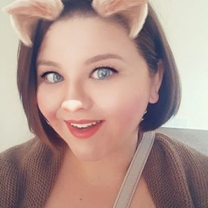 Meet your Posher, Aschley